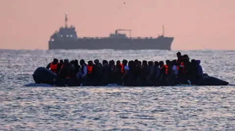 First Asylum Seeker Deported to France Under Fresh ‘One In, One Out’ Agreement